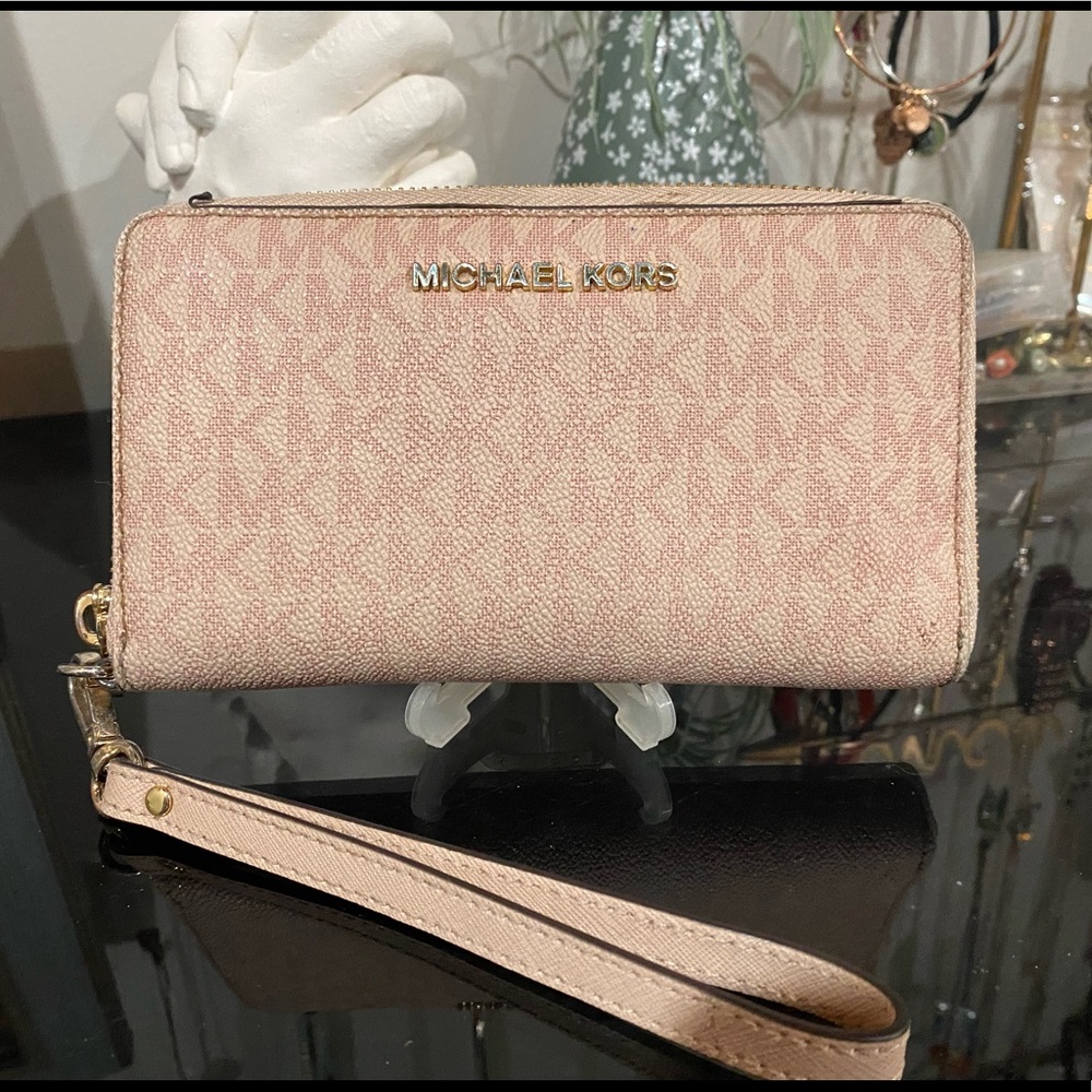 Michael Kots Wallet